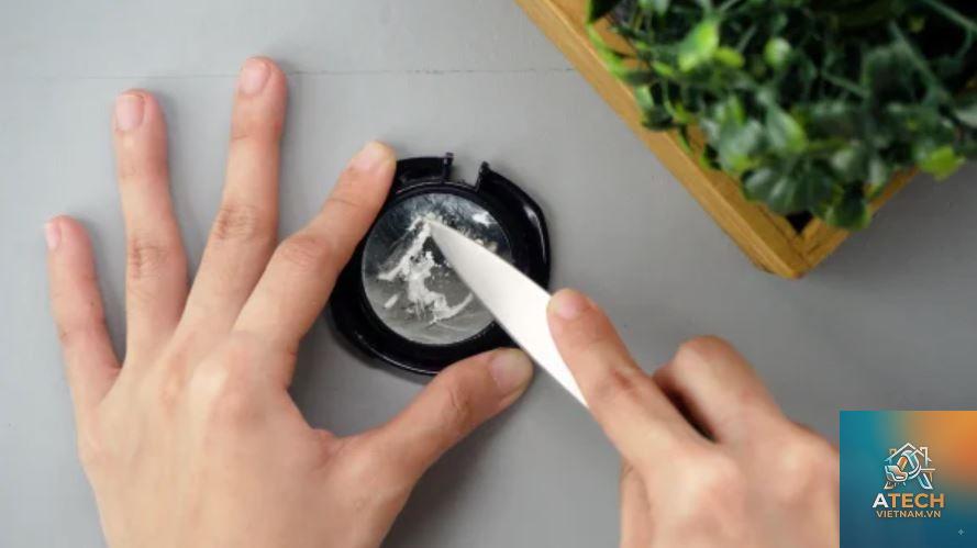 cách gỡ keo 502 trên sắt