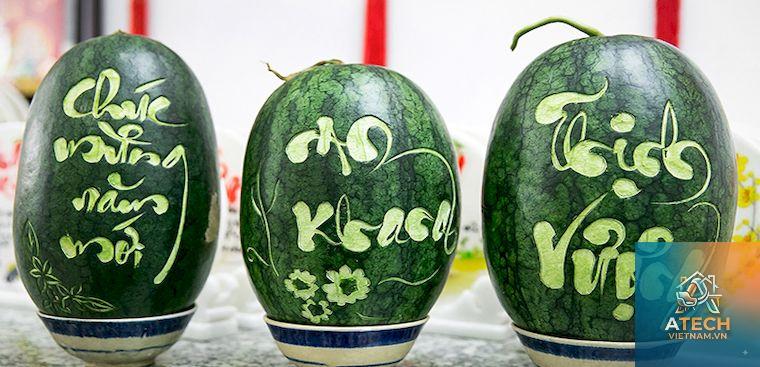 cách khắc chữ trên dưa hấu bằng tay