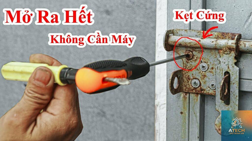 cách mở ốc vít bị rỉ sét