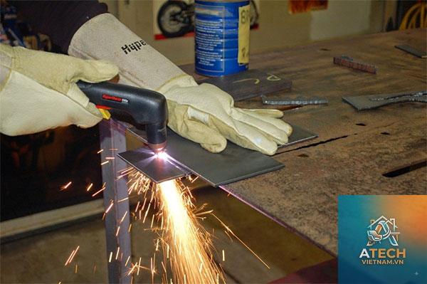cách sử dụng máy cắt plasma