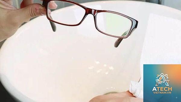 cách tẩy keo 502 trên kính - Hình 5